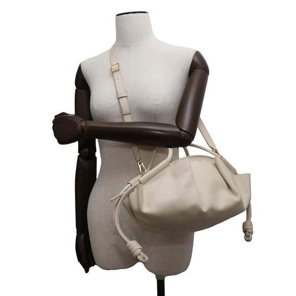 Loewe Paseo Calfskin Handbag Ivory White Bag - Picture 4 of 11